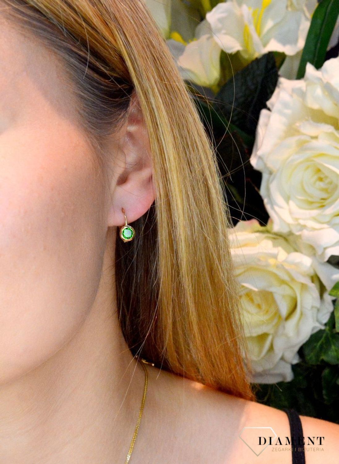 Złote kolczyki 585 wiszące z zieloną cyrkonią KL 1553J (2).jpg